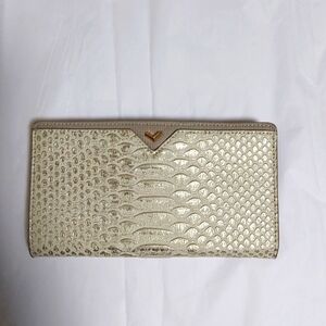 Stella & Dot She loves Adventures wallet